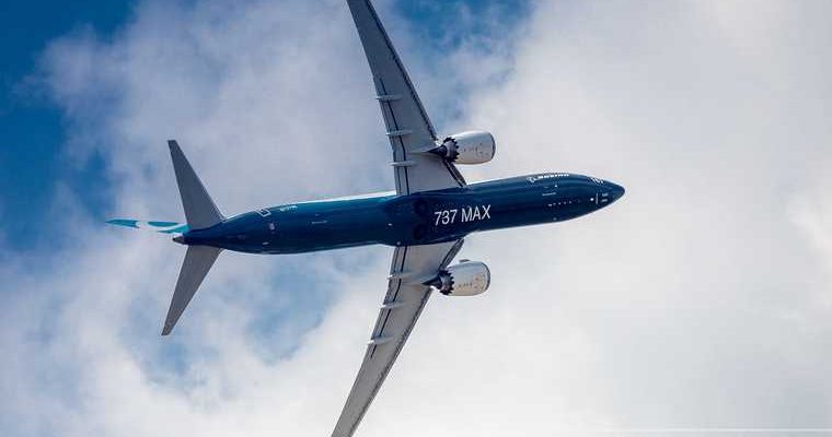 Тестовый полет Boeing 737 MAX завершился экстренной посадкой