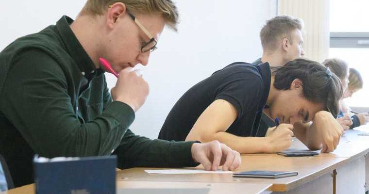 новости хмао дистант дистанционная форма обучения возвращение к очному образованию когда студенты будут учиться очно