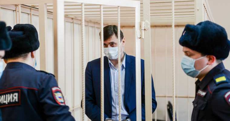 Челябинск вице мэр Извеков Котова арест ФСБ взятка суд