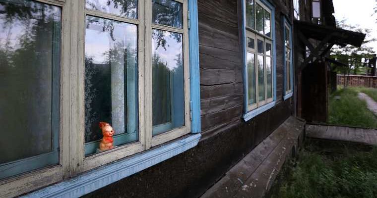 ветеран 100-летний барак чиновники не дают квартиру Новая Ляля Свердловская область