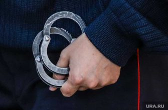 новости хмао задержали в торговом центре тц аура охранник избил задержанного вымогали деньги пьяные мужчины конфлик в сургуте