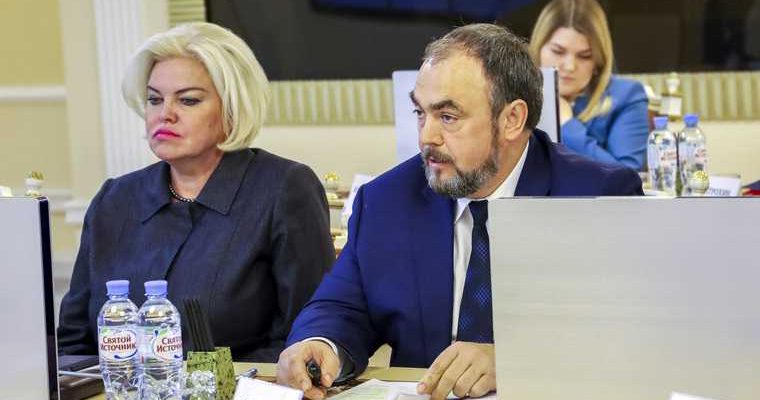 Вице спикер заксобрания ЯНАО собрался в Тюменскую думу