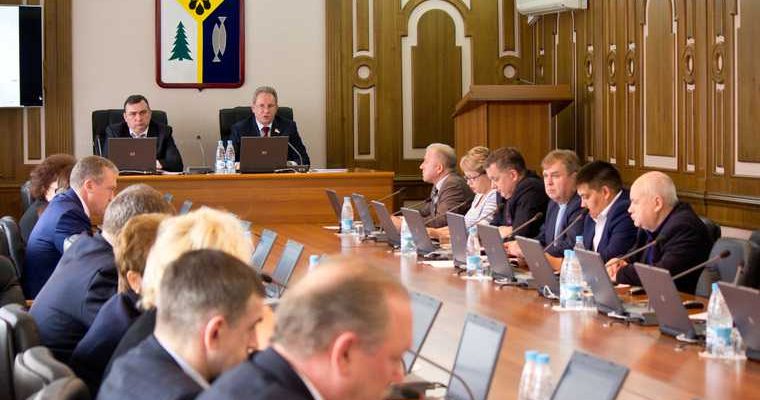 новости хмао отставка тихонова депутаты в шоке не ожидали ухода мэра отреагировали на заявление главы города