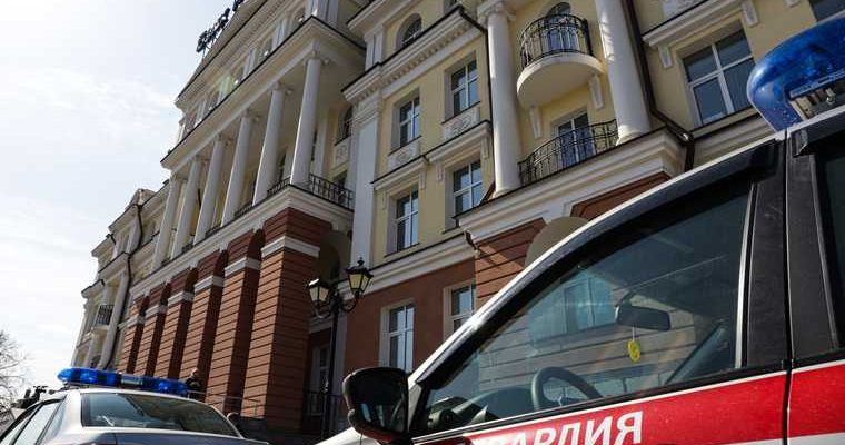 Росгвардия проверяет тюменские школы