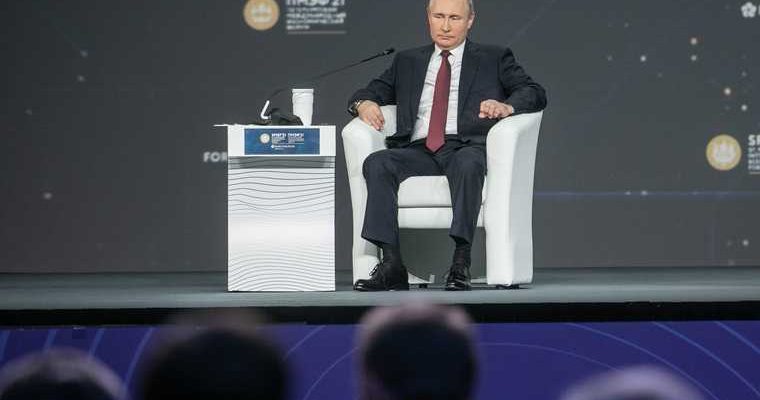 Михаил Горбачев