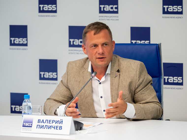 Самозанятым Екатеринбурга разрешат бесплатно торговать в ТЦ